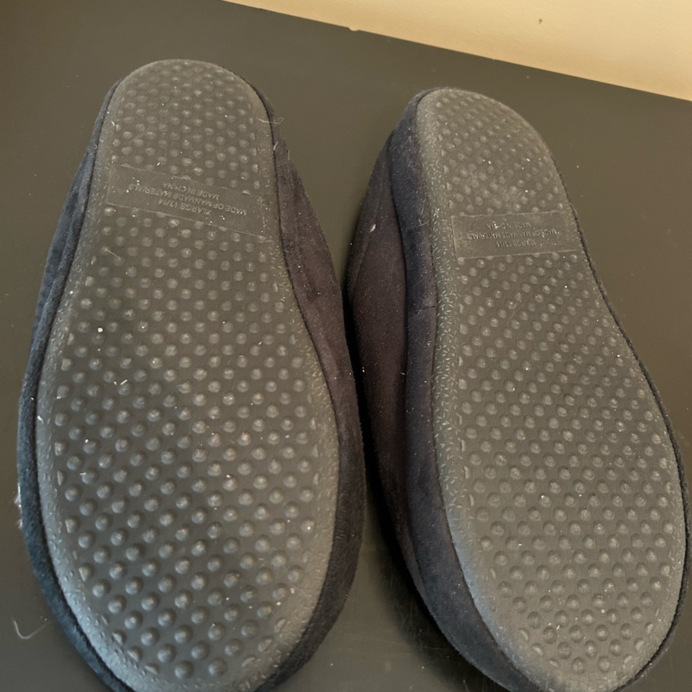 Batman Slippers - Picture 4 of 4
